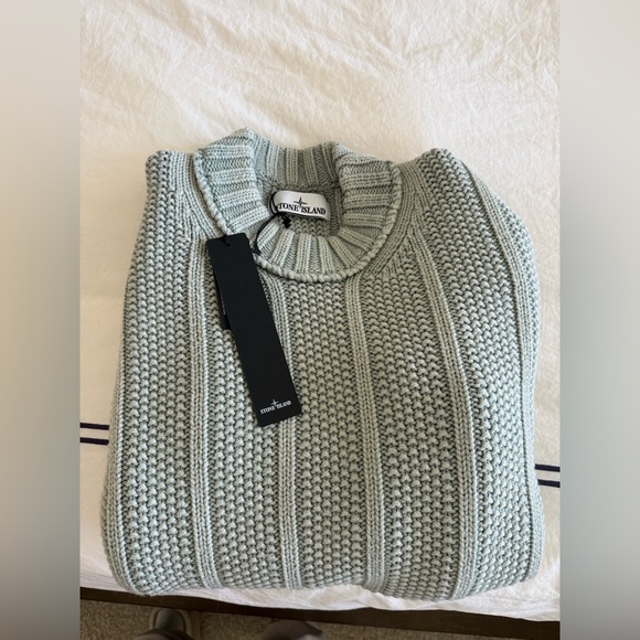 STONE ISLAND PURE WOOL REVERSE STITCH KNIT CREWNECK IN SAGE - Picture 8 of 16